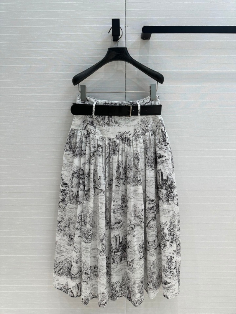 Christian Dior 2025 Early Spring Collection Vessel Skirt. Black & White