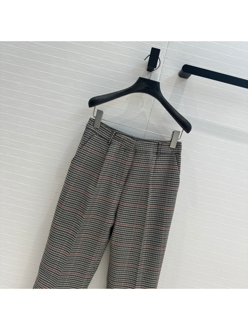 Miu Miu 2024 Pre-Fall Vintage Plaid Embroidered Letter Tailored Trousers