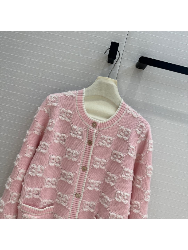 Gucci Early Spring Collection Pastel Pink Jacquard GG Wool Cardigan