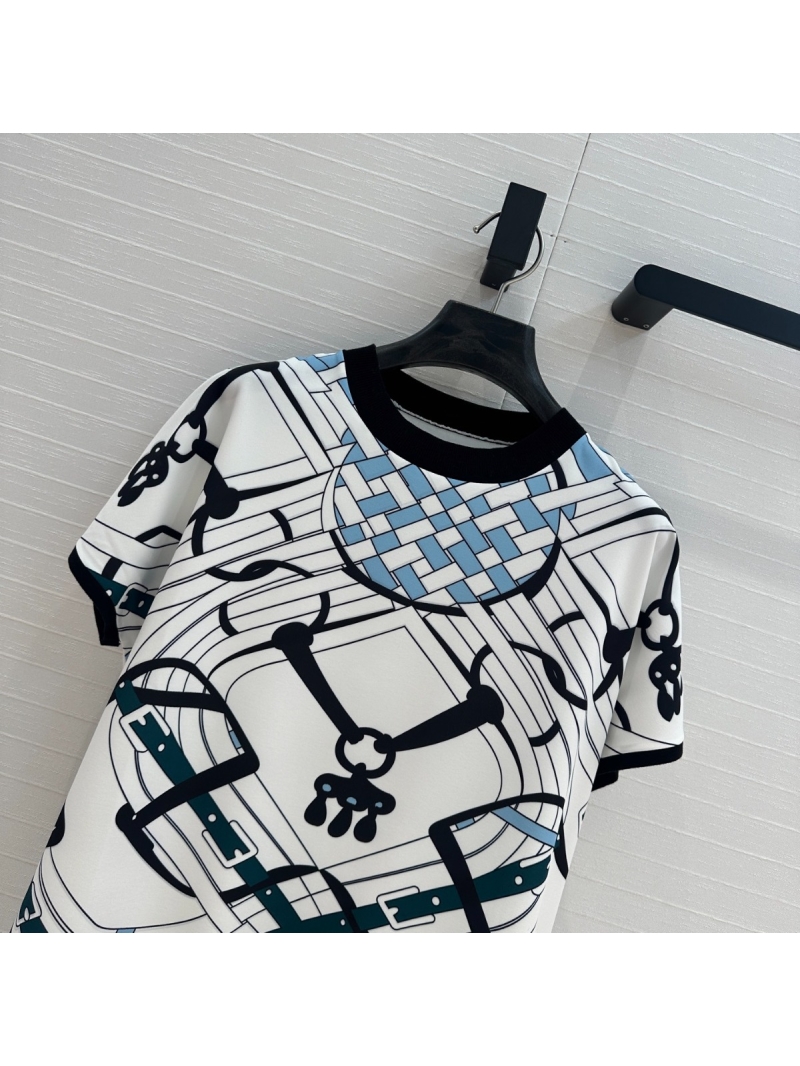 Hermes Early Spring 2025 Elegant Saddle Print Knit Top Dominent White