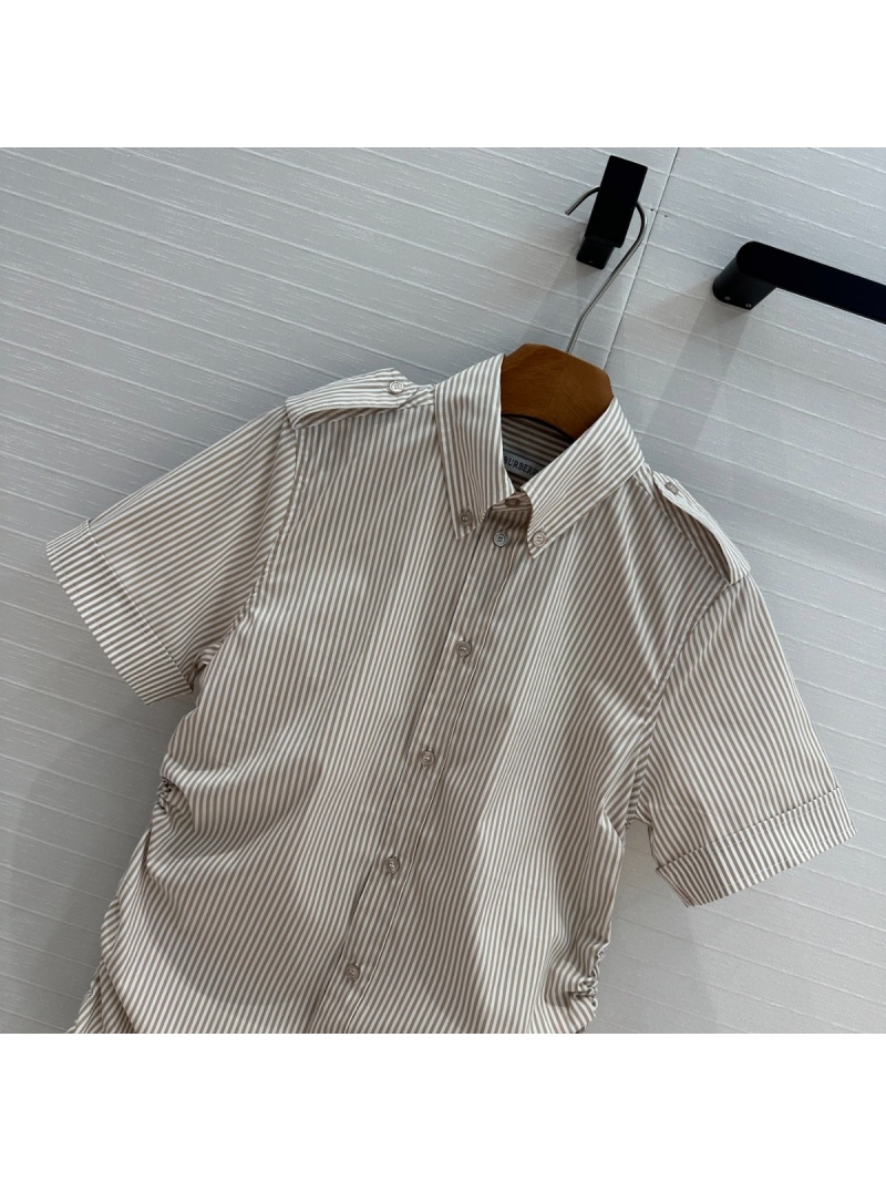 Burberry Spring/Summer 2025 Timeless Striped Shirt Beige