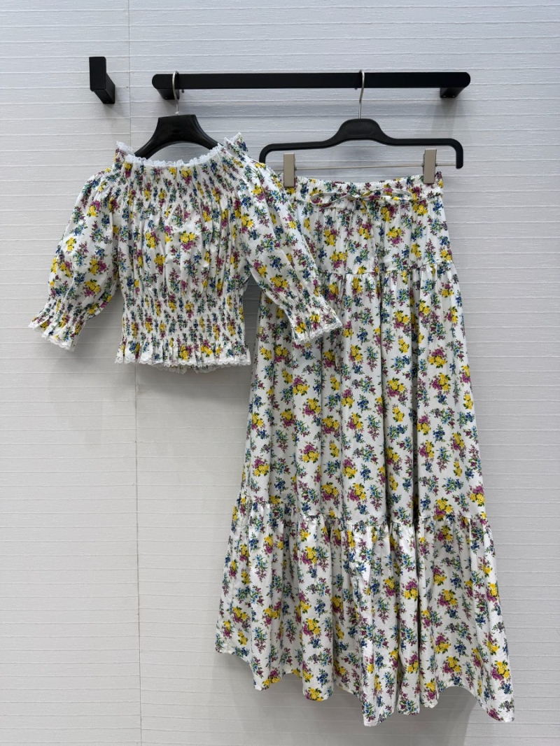 Dolce & Gabbana 100% Cotton Floral Off-The-Shoulder Puff Sleeve Top