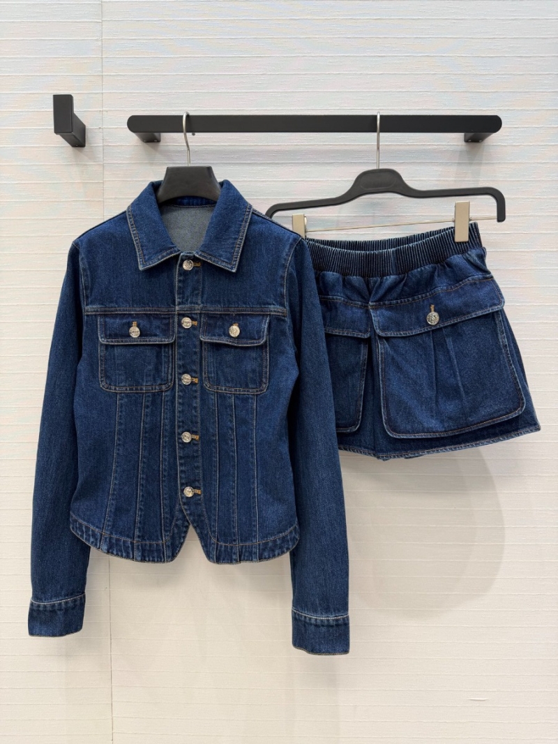 Chanel 26P Spring/Summer Collection Tailored Denim Utility Jacket