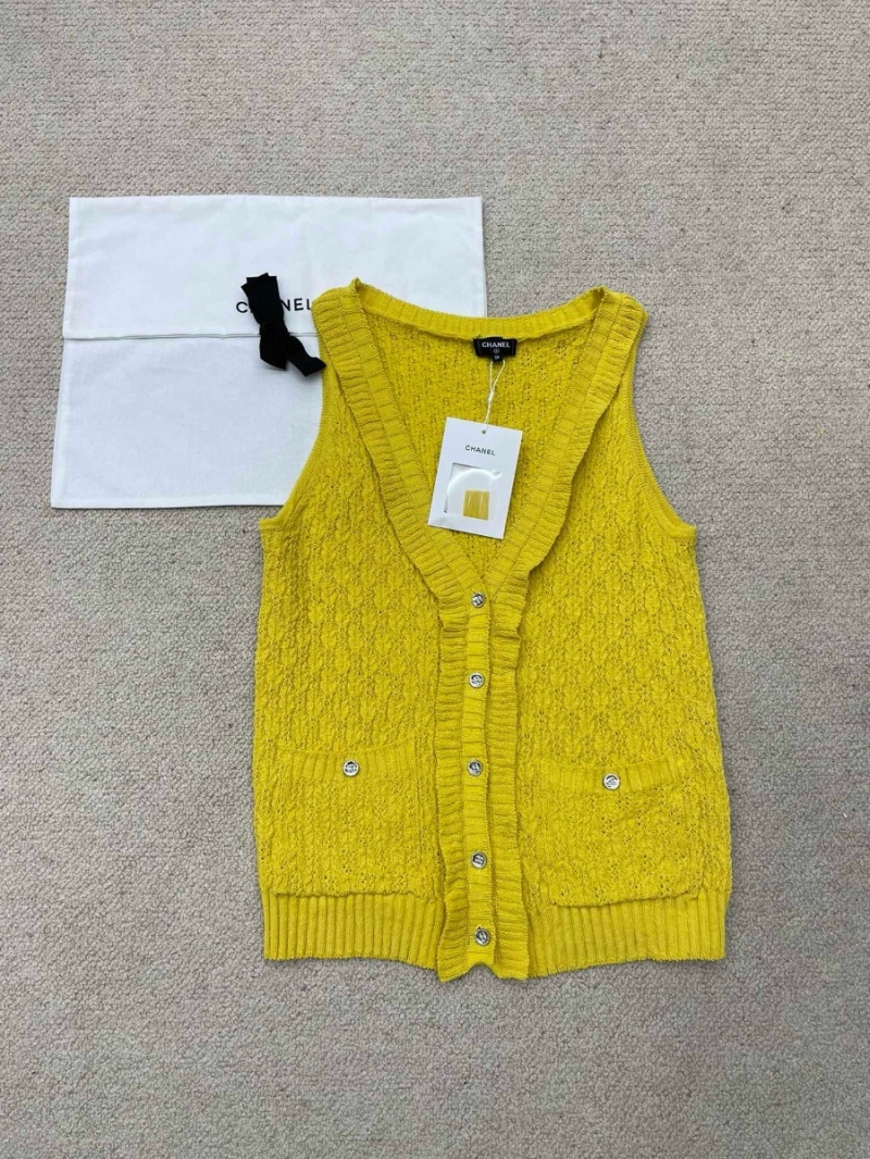 Chanel 25C Early Spring Knit Vest