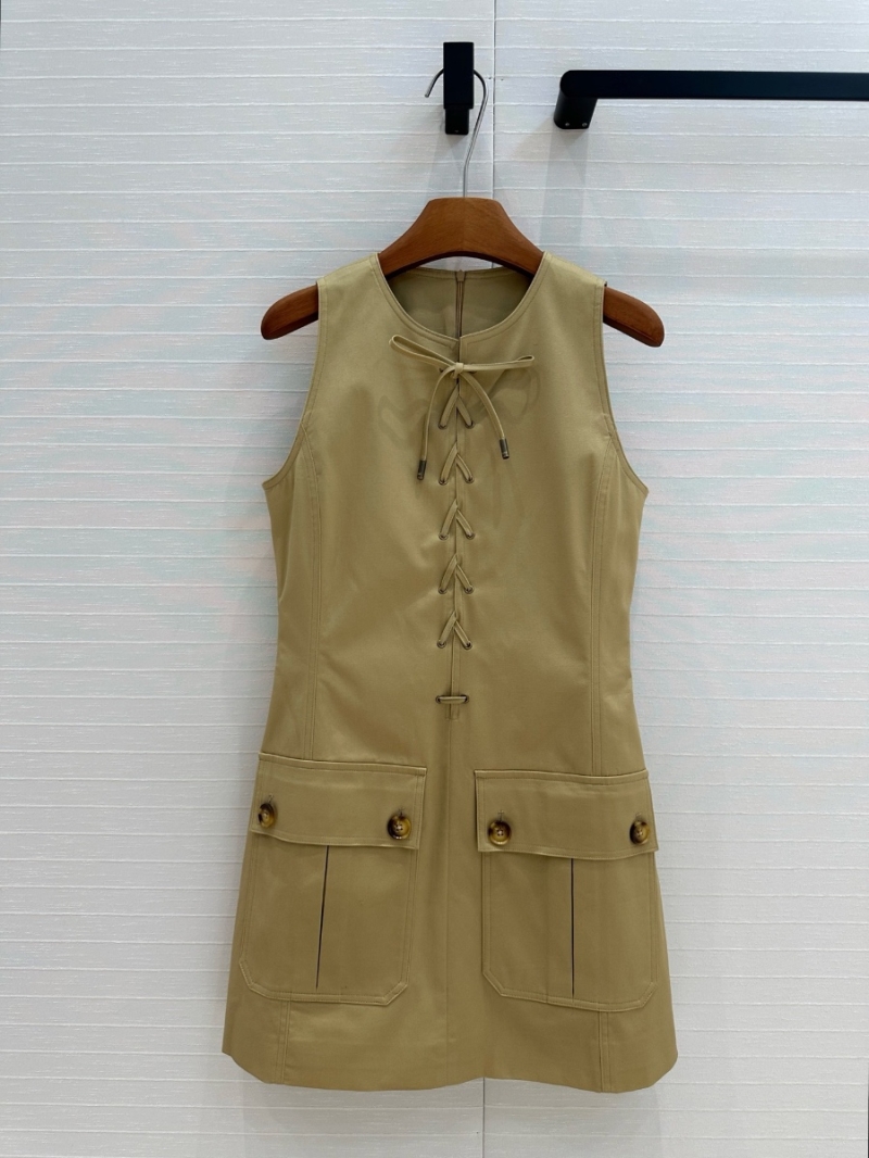 Chloe Spring 2025 Lace-Up Sleeveless Utility Mini Dress – Youthful and Chic