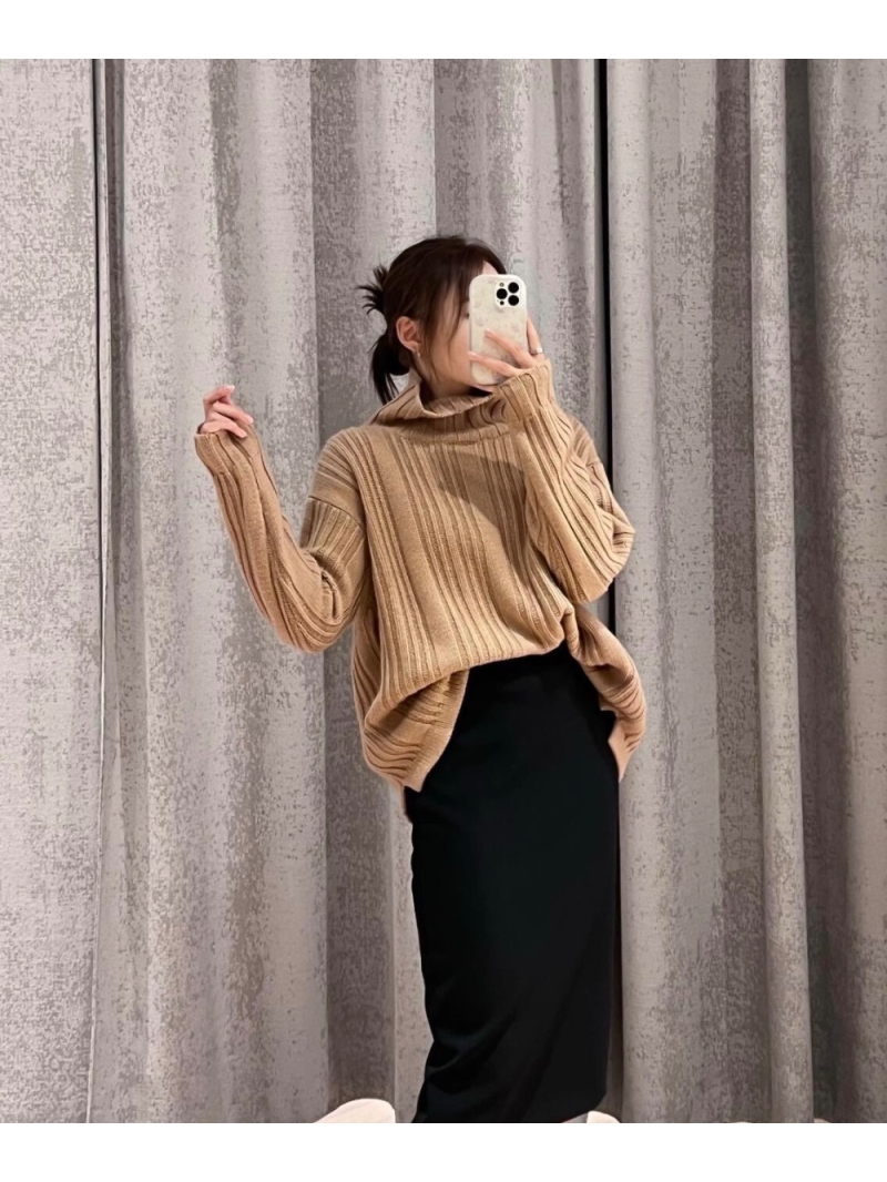 MaxMara Ribbed Turtleneck Cashmere Sweater Sand