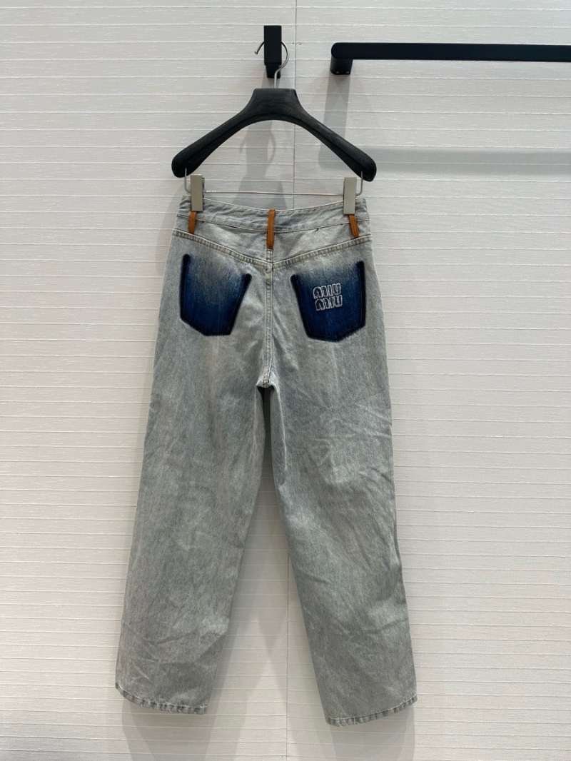 Miu Miu Early Autumn 2024 Contrast Suede Trim Denim Pants grey