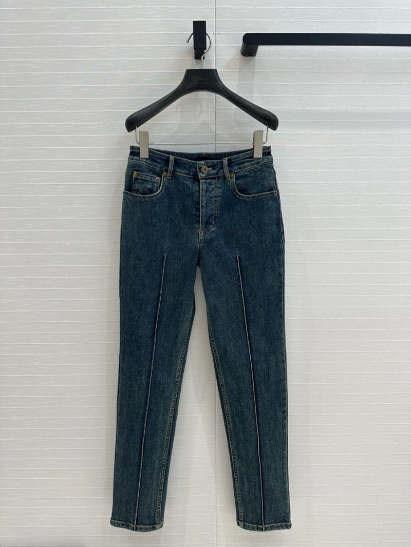 Miu Miu 24FW Slim Fit Pencil Jeans