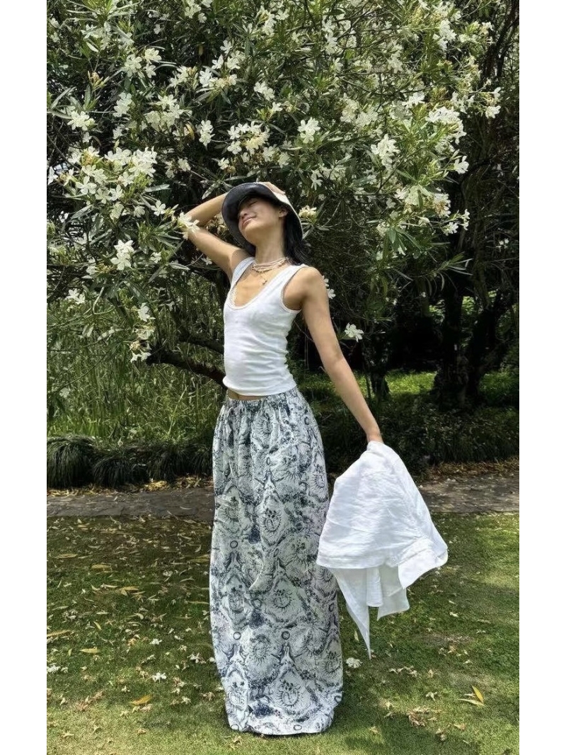 Dior Soleil Print Wide-Leg Pants – Lightweight Elegance