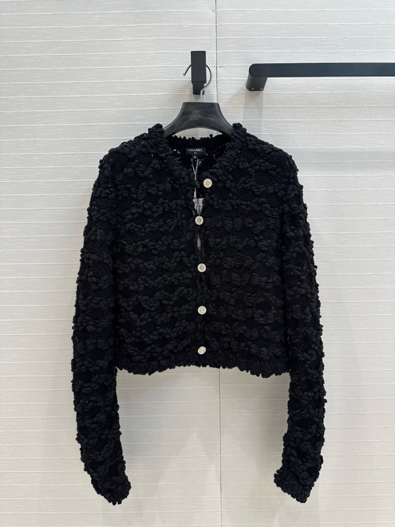 Chanel 25P Coco Girl Round Neck Cardigan with Handcrafted Crochet Diamond Pattern Limited Edition Black