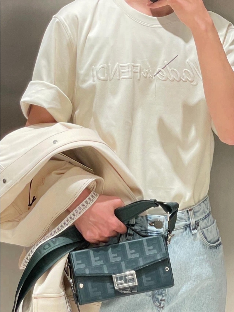 FENDI Needle Embroidery OS Cotton Short Sleeve T-Shirt