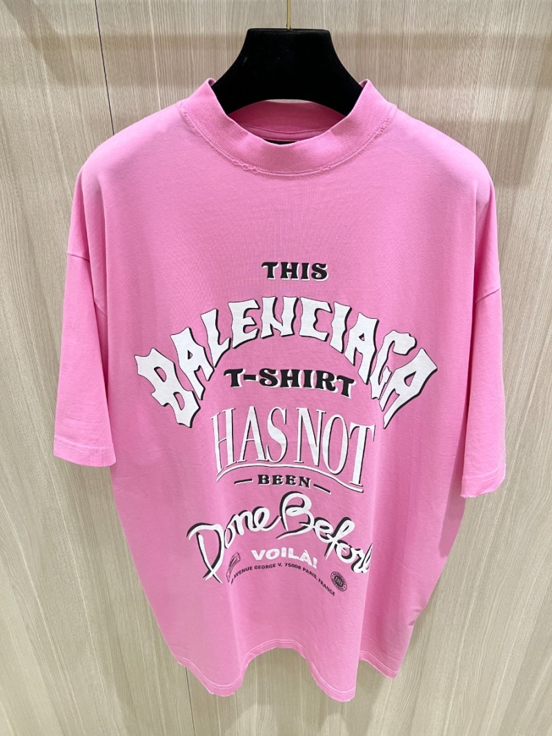 Balenciaga 'Not Been Done' Foaming Print Short-Sleeve T-Shirt. Pink