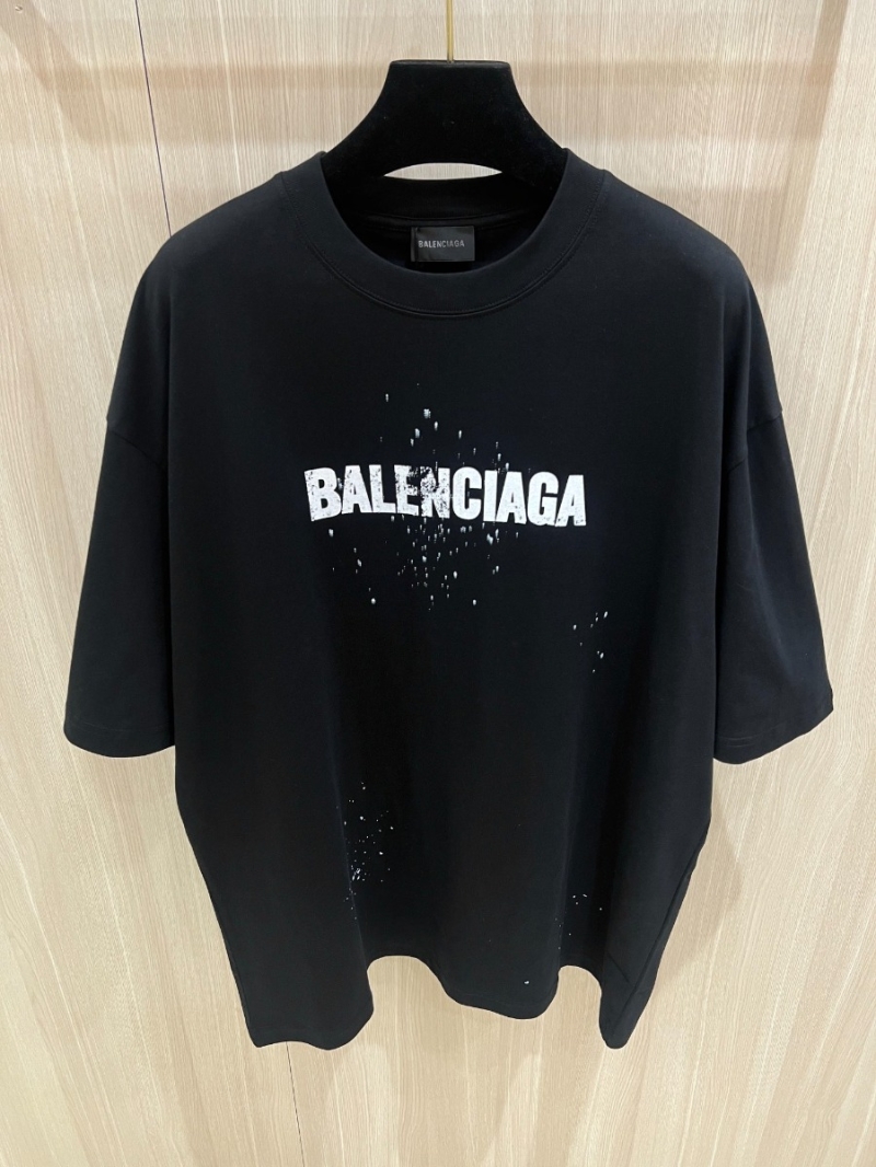 Balenciaga Summer Collection Distressed Letter Splatter Print Short Sleeve. Black