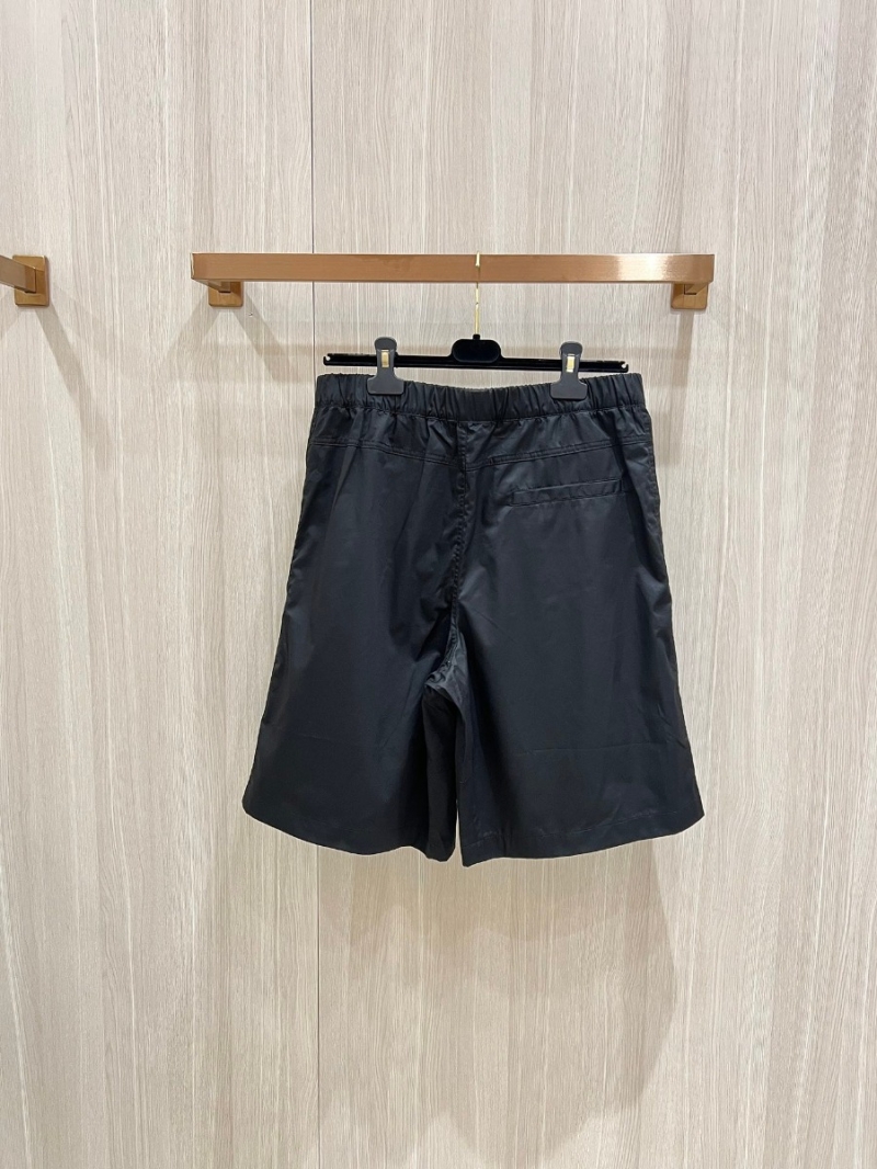 Louis Vuitton Casual Collection Stylish Buckle Straight-Leg Casual Shorts - Black