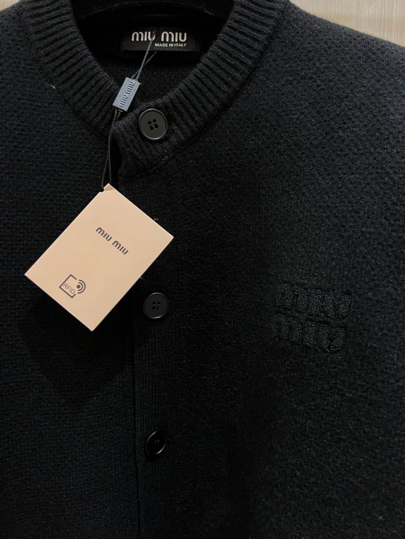 Miu Miu Classic Wool Knit Cardigan. Black