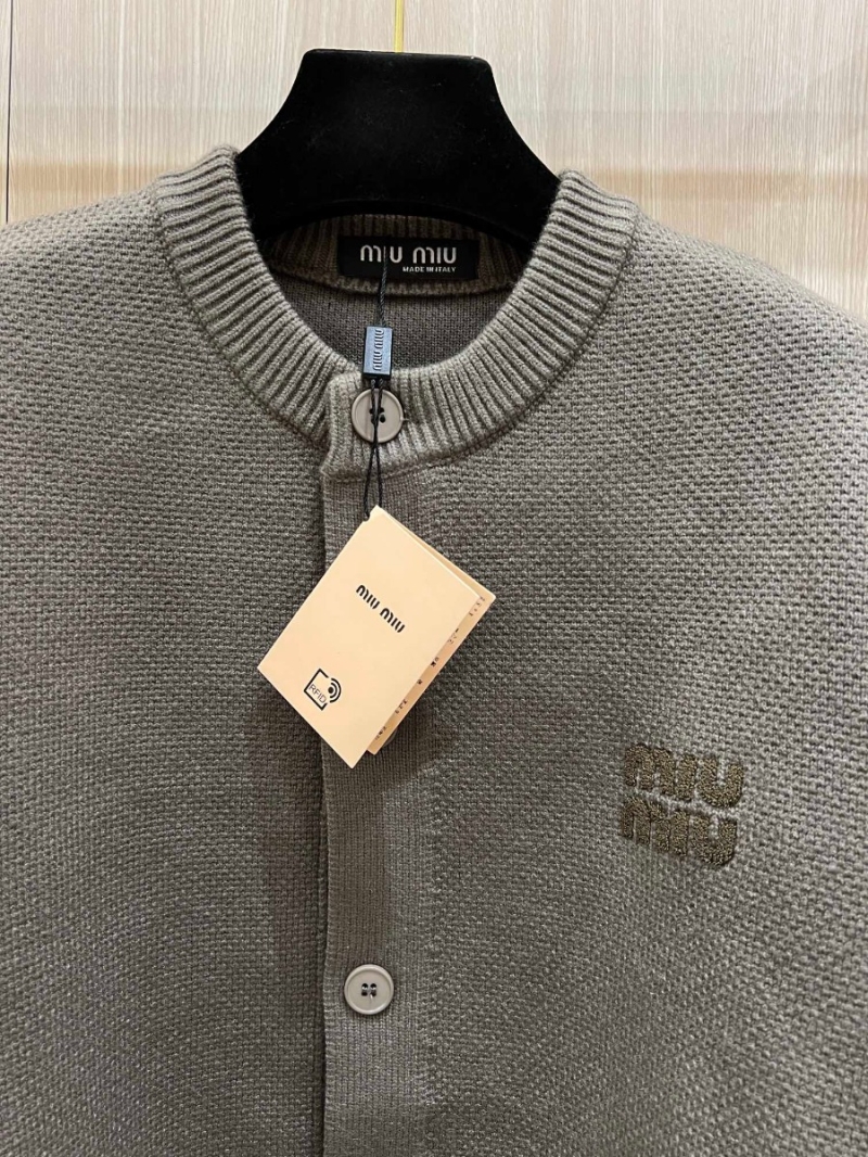 Miu Miu Classic Wool Knit Cardigan. Khaki