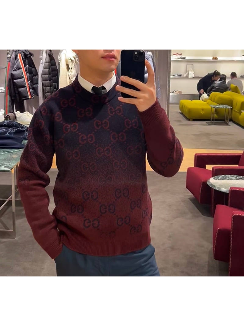 Gucci Winter Collection Gradient GG Wool Sweater – Burgundy