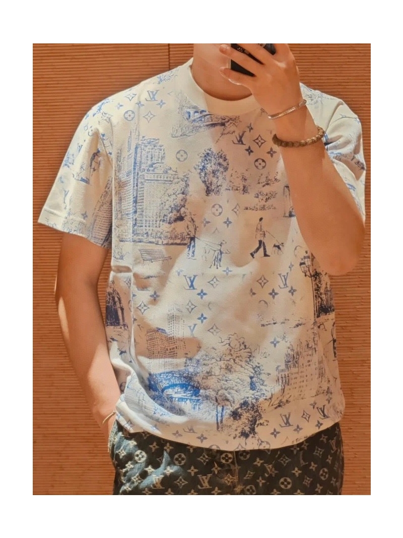 Louis Vuitton LV Monogram City Walk Print Short-Sleeve T-Shirt