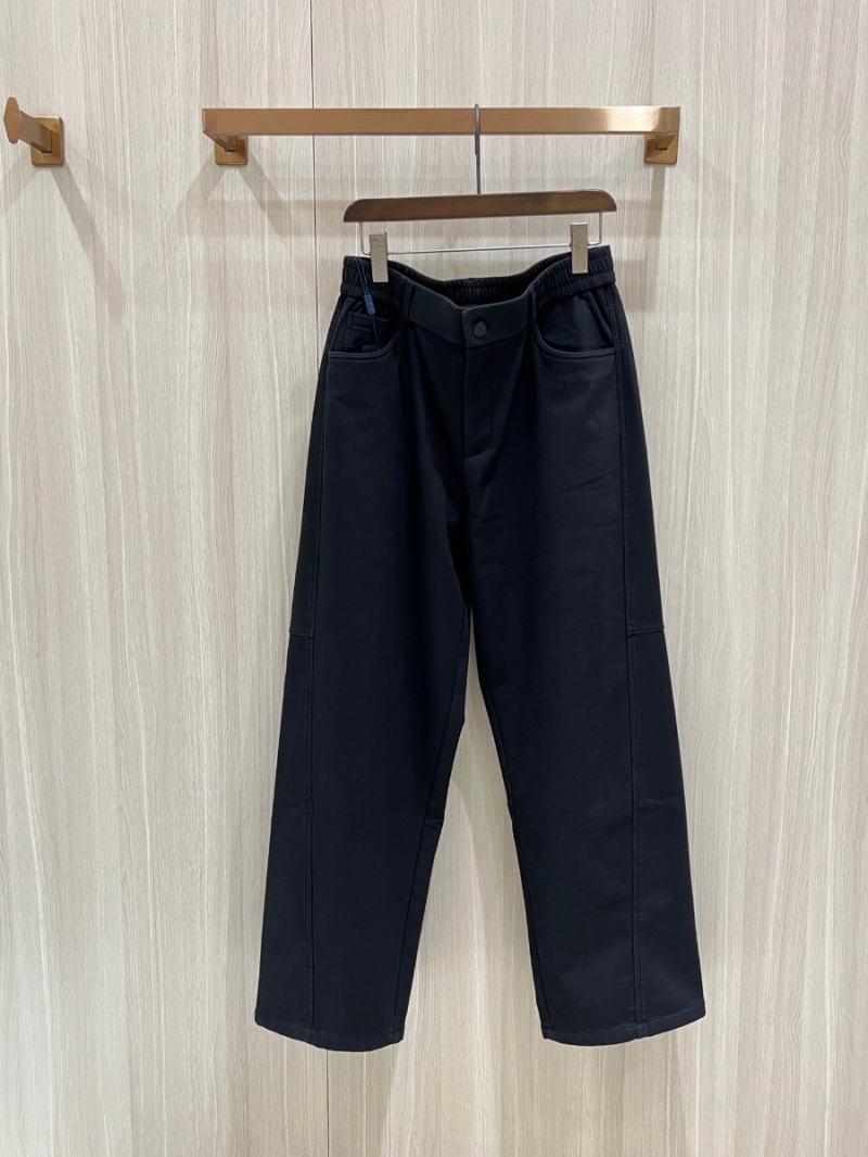 Prada Signature Washed Casual Straight-Leg Pants Black