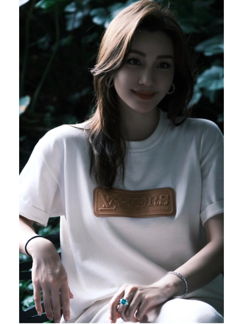 Louis Vuitton LV 25SS Spring-Summer Embossed Leather Patch Knit Short-Sleeve White