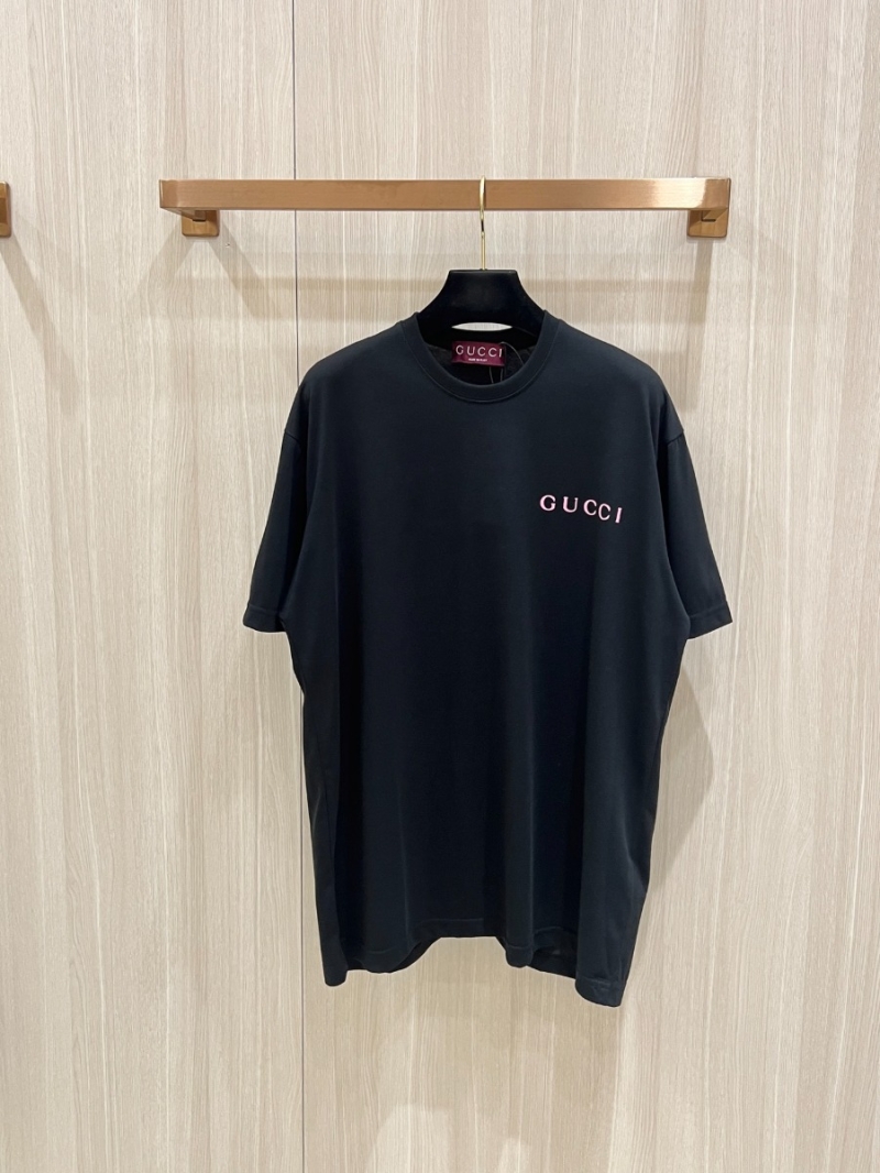Gucci Spring/Summer 2025 Subtle Logo Short Sleeve T-shirt in Bubble Print. Black