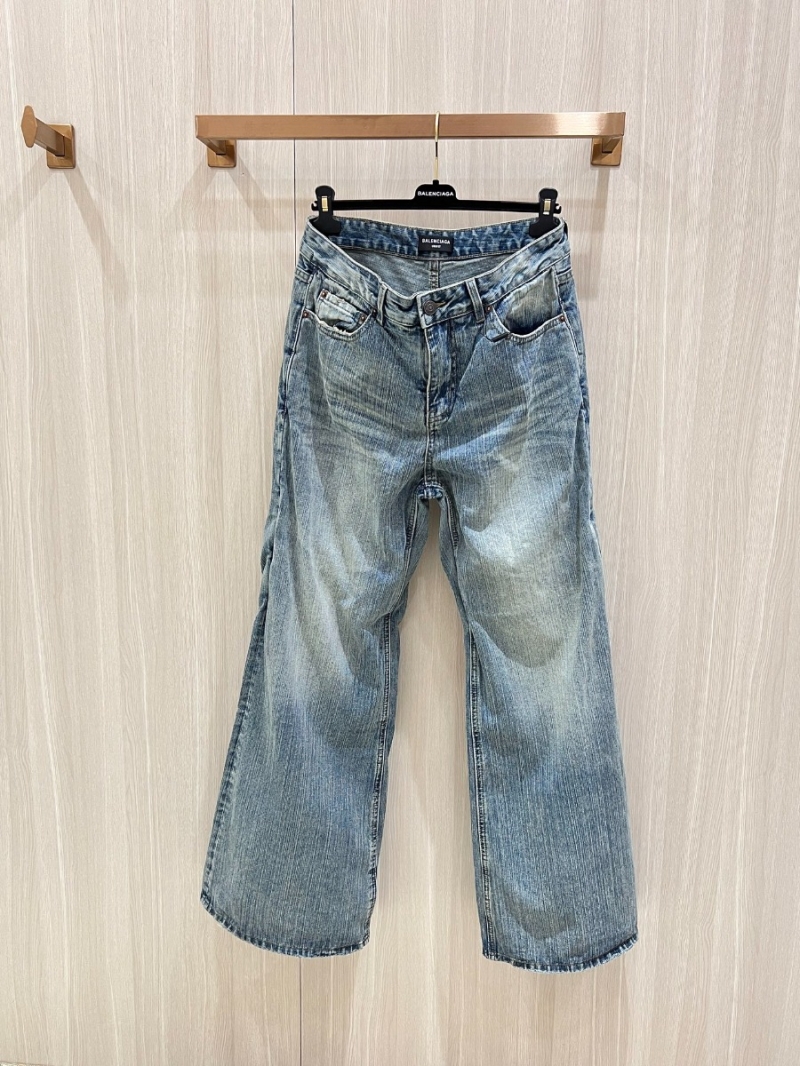 Balenciaga New Collection Stylish Flared Jeans Light Wash