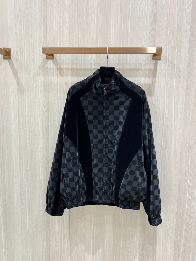 Louis Vuitton LV 2025 Spring/Summer Collection Elegant Damier Velvet Jacket Set