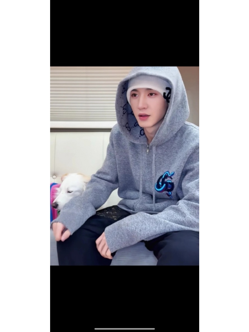 Gucci Year of the Snake Exclusive Reversible Knit Jacket Grey GG Pattern