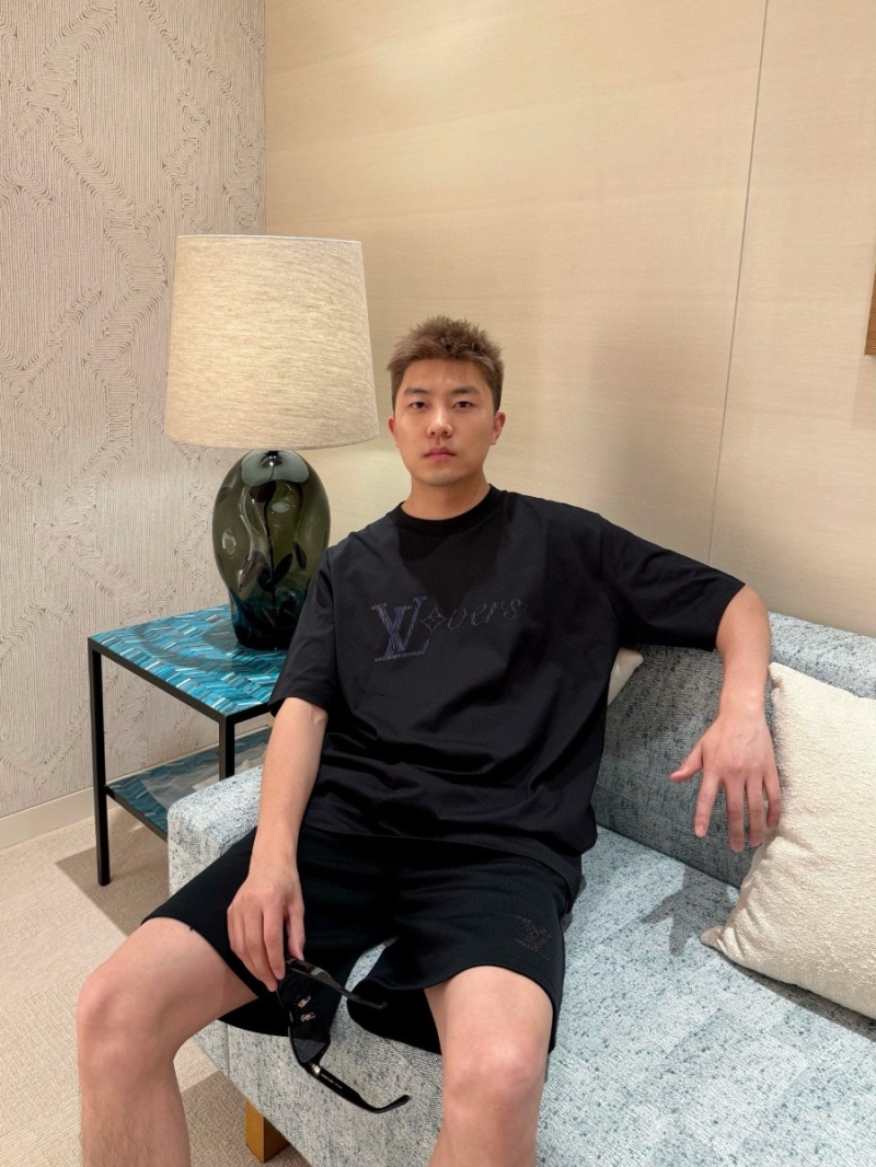 Louis Vuitton LV Vers Vibrant Logo T-Shirt Sleek Navy