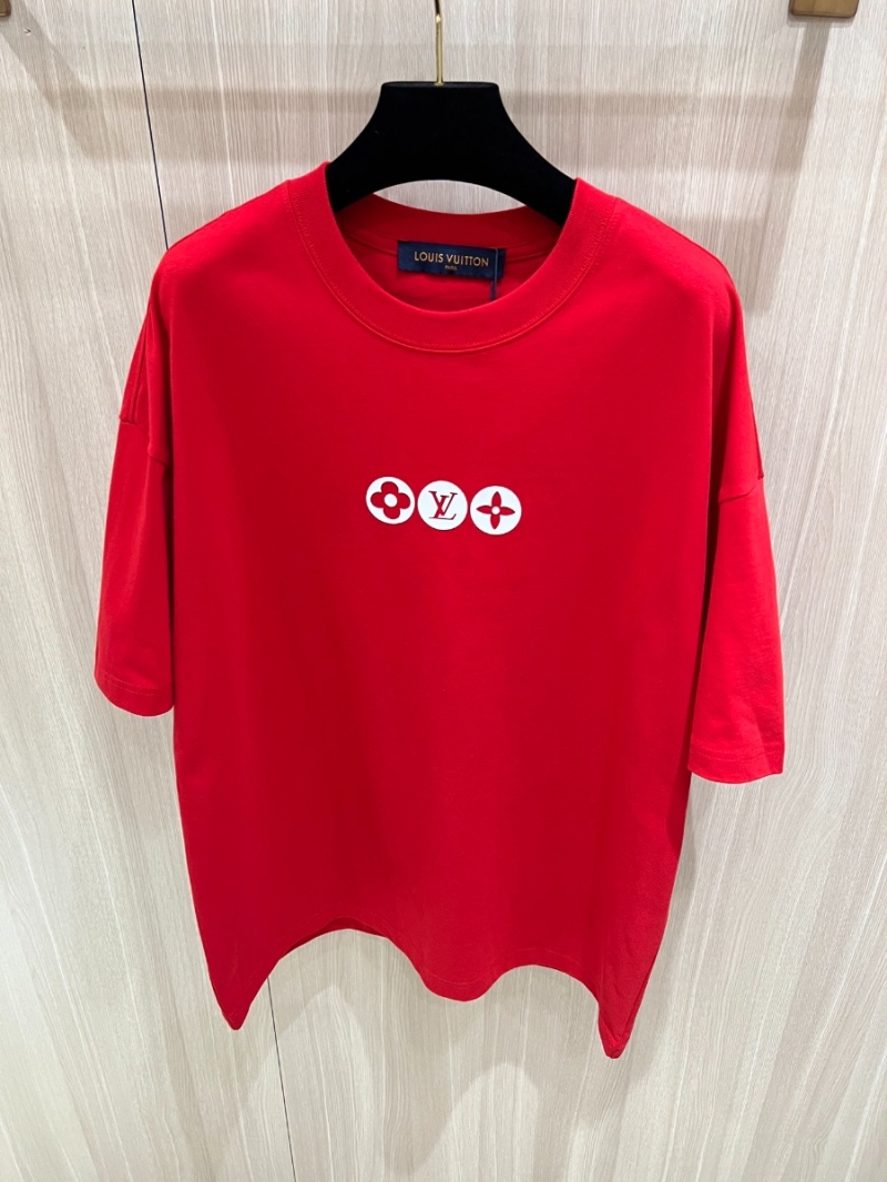 Louis Vuitton LV Spring-Summer Luxe Heavyweight T-Shirt Solid. Red