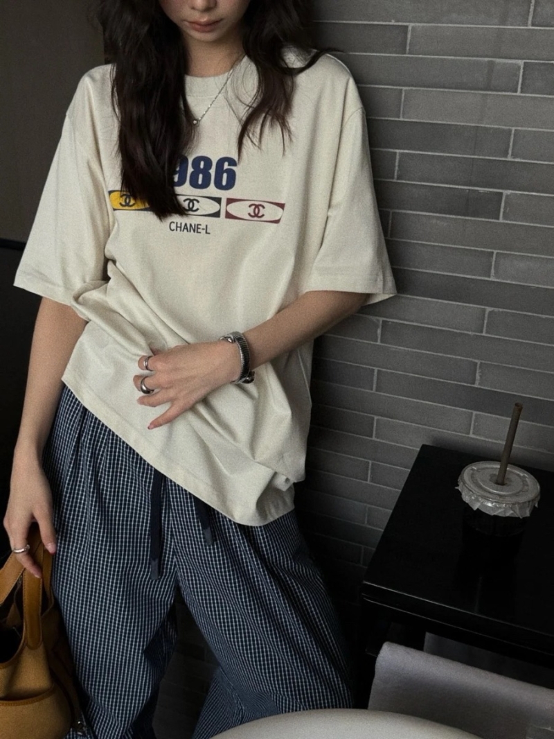 Chanel 1986 Series Stylish Numeric T-Shirt Beige-Pattern