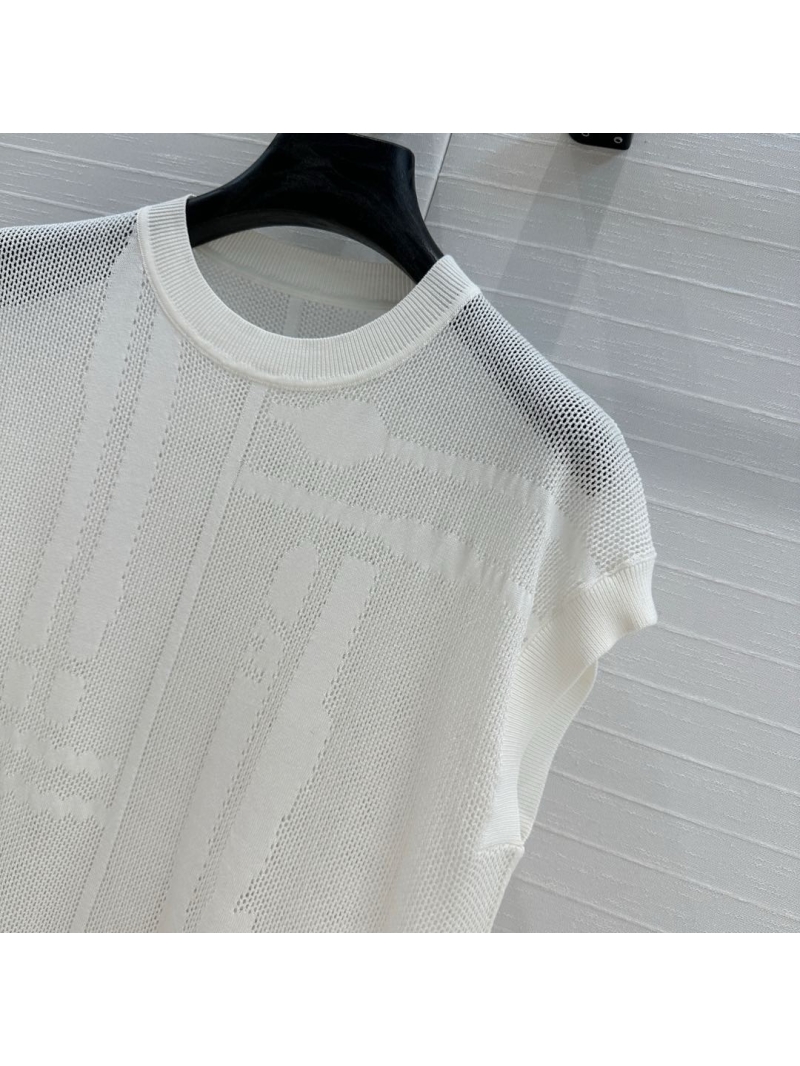 Hermes Early Spring 2025 Mesh Knit Top with Floral Pattern White