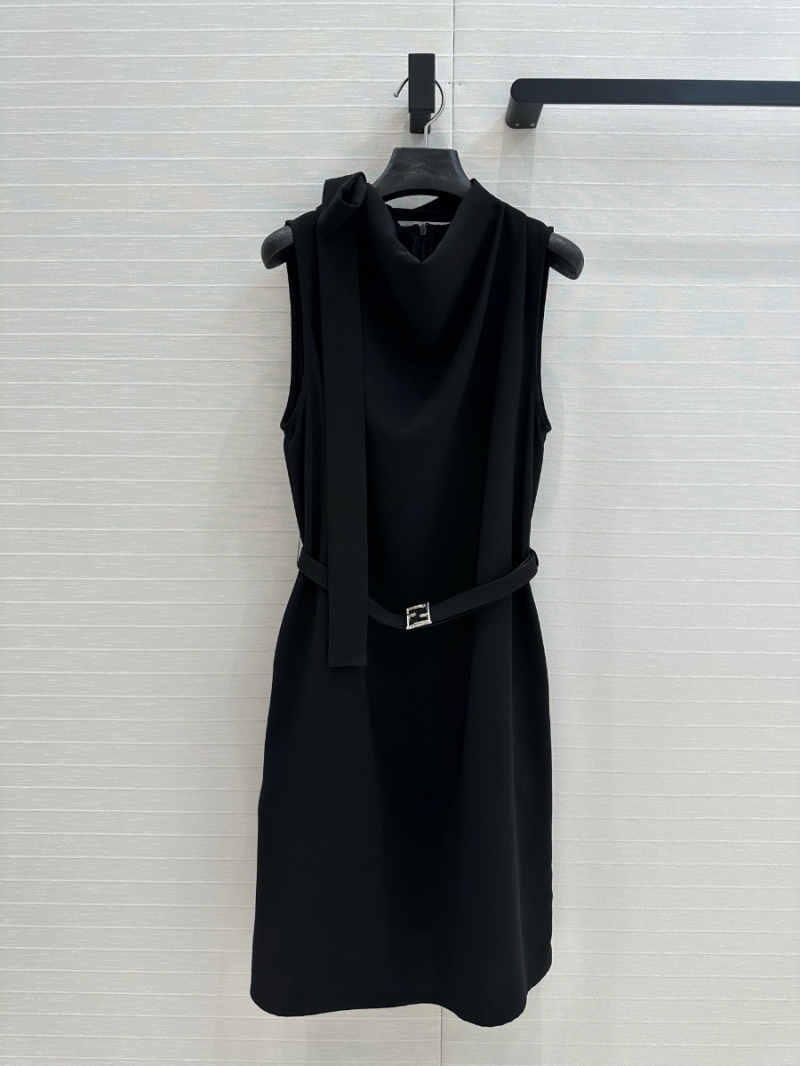 Fendi 2025 Early Spring Sleeveless Dress with Bow-Tie Draped Collar
