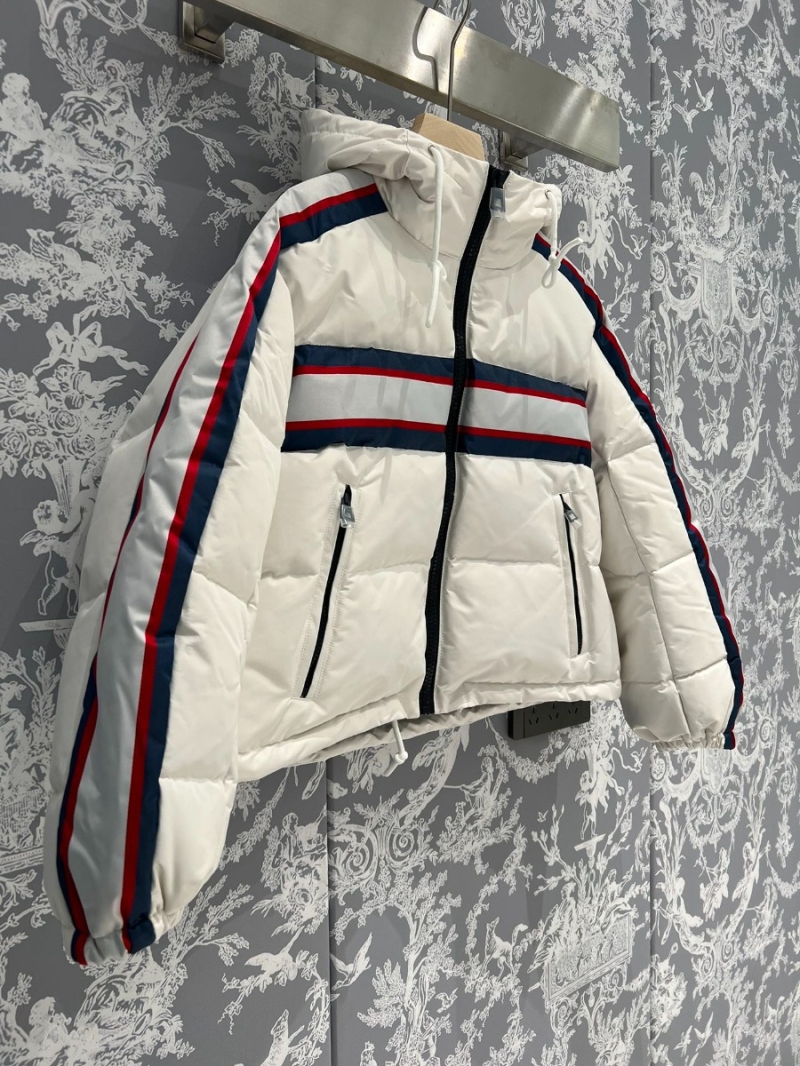 Dior CD Alpine Series Short Down Jacket for Autumn-Winter. Off-White