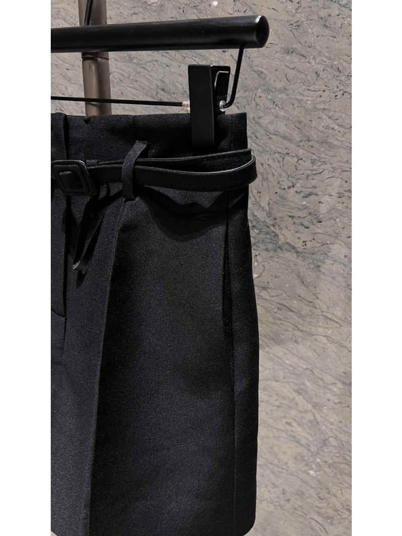 Dior Luxe Wool and Silk Shorts in Black