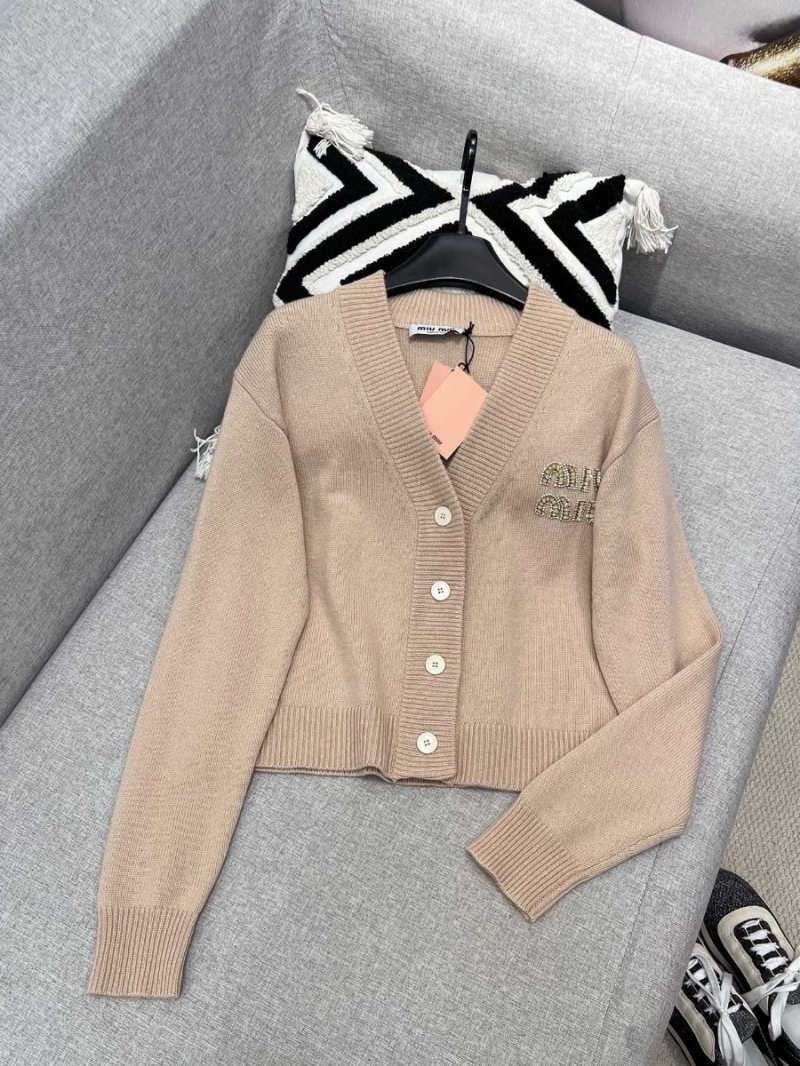 Miu Miu 24FW Cashmere Pearl Logo Cardigan - Beige