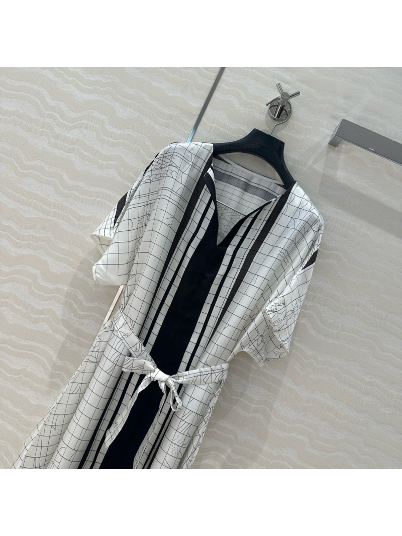 Hermes Coaching Deja Vu Printed Silk Caftan Dress Black - 2025 Early Spring Collection