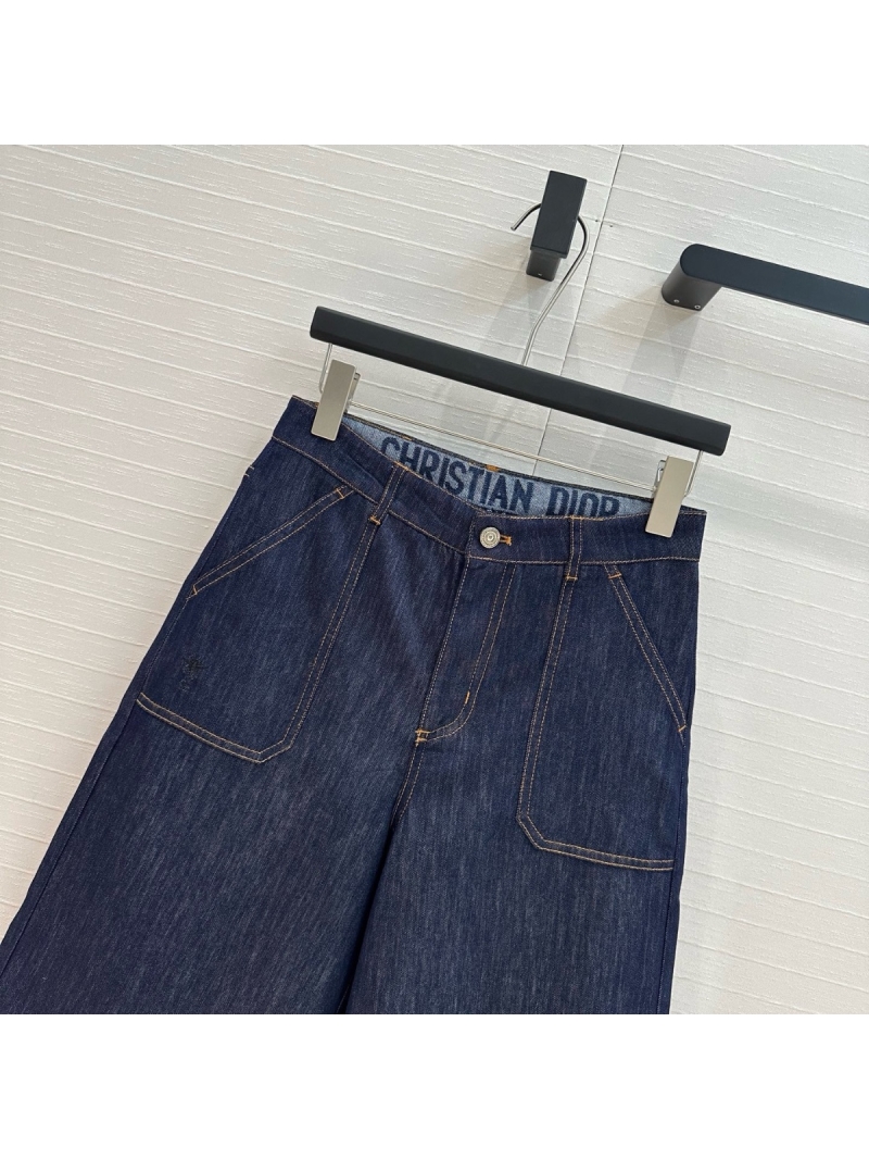 Dior Spring/Summer 2025 Original Denim Straight-Cut Bermuda Shorts – Elegant and Versatile