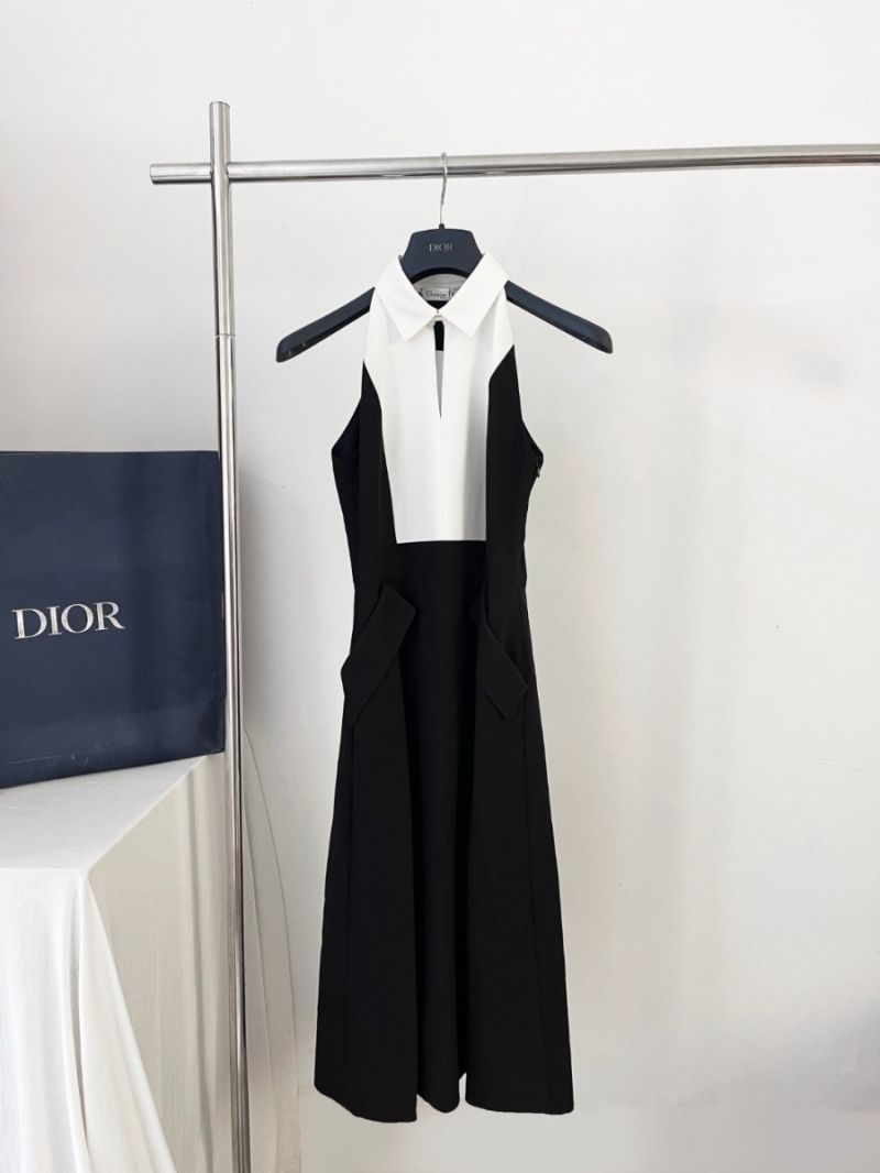 Dior Spring 2025 Royal Luxe Sleeveless Gown Dress – Timeless Majesty in Black and White