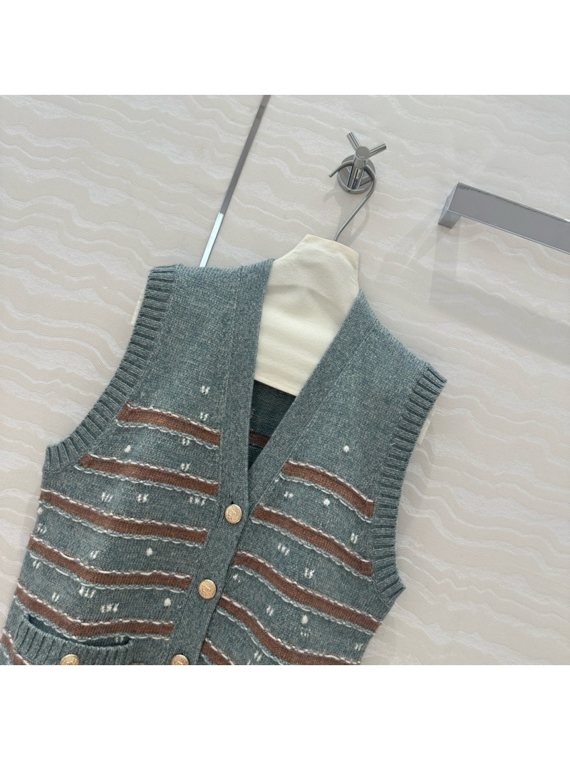 Chanel CC24k Duvivier Series Striped Cashmere Vest Light Blue