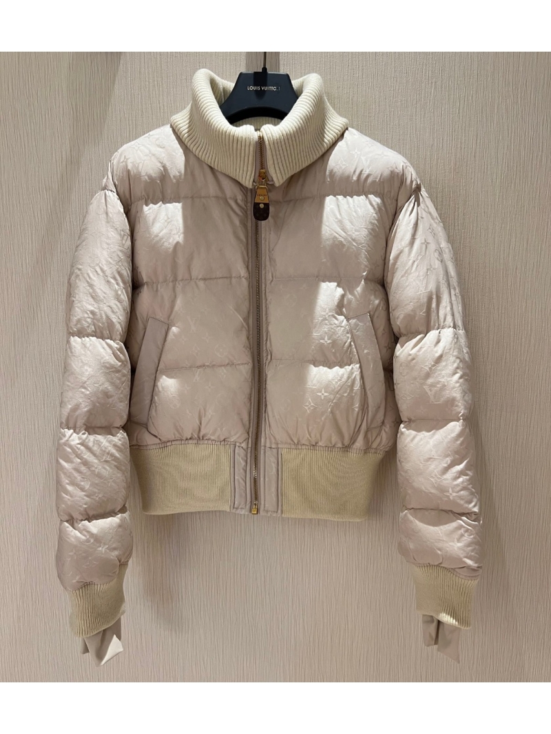 Louis Vuitton LV Cropped Down Jacket with High-Waist Design. White