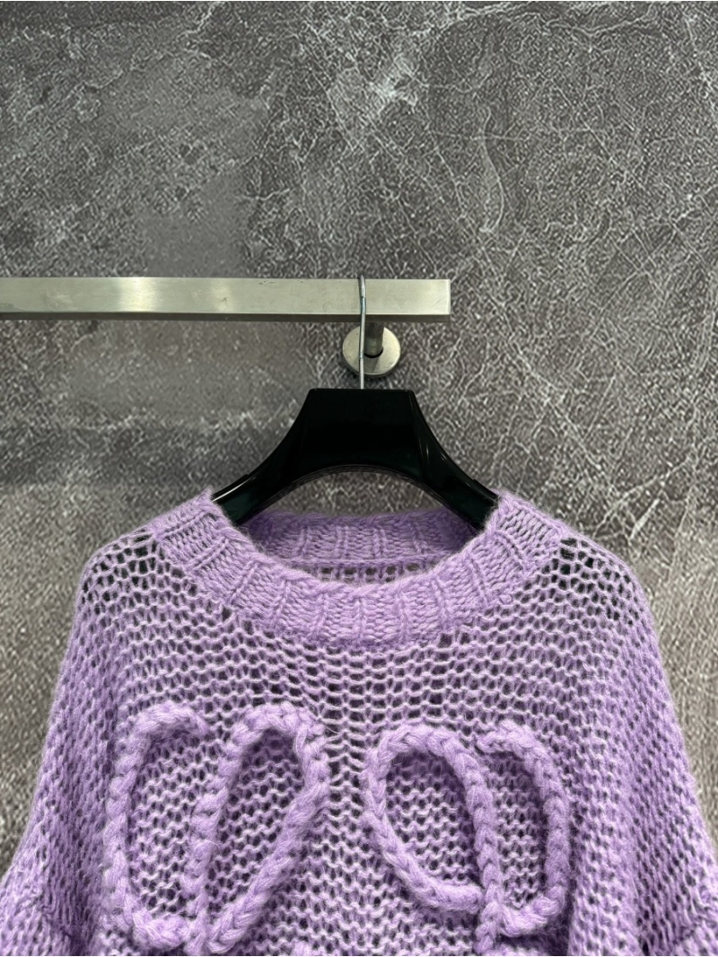 Loewe 2024 Early Spring Mohair Sweater in Lush Green. Vibrant Green