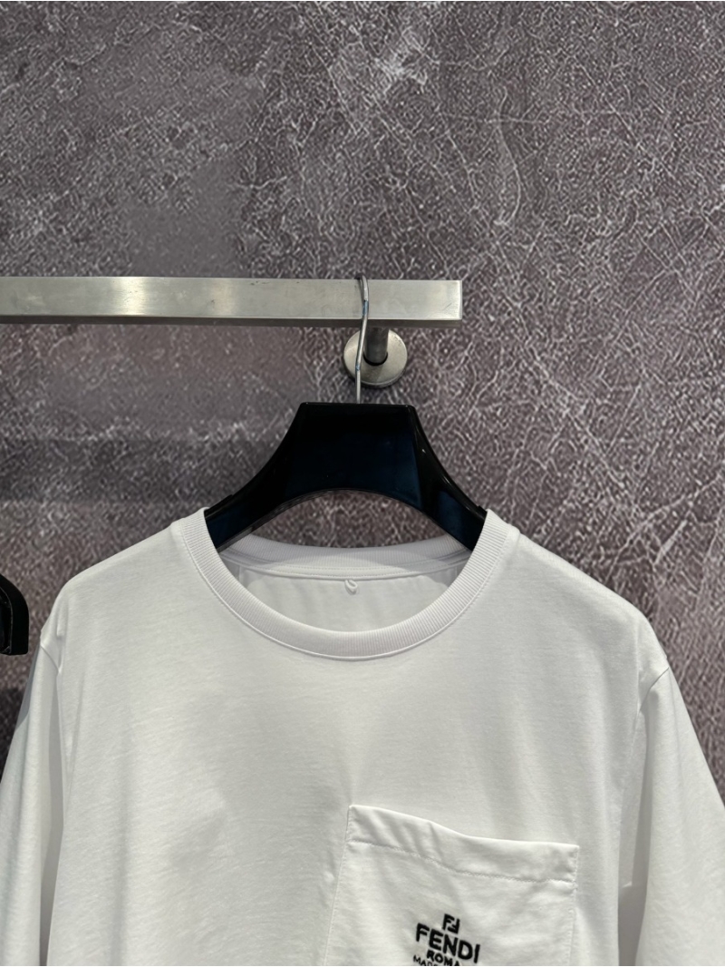 Fendi 2024 Early Spring Collection Embroidered Pocket T-Shirt