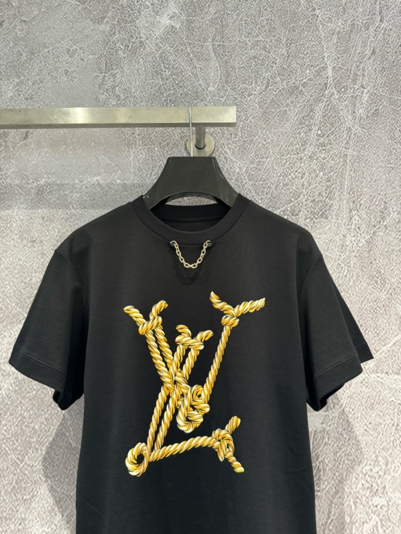 Louis Vuitton Twisted Chain Gold Embellished Black T-Shirt