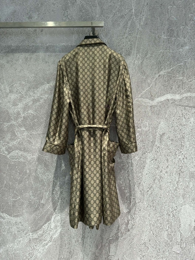Gucci Classic Monogram Heavy Silk Robe