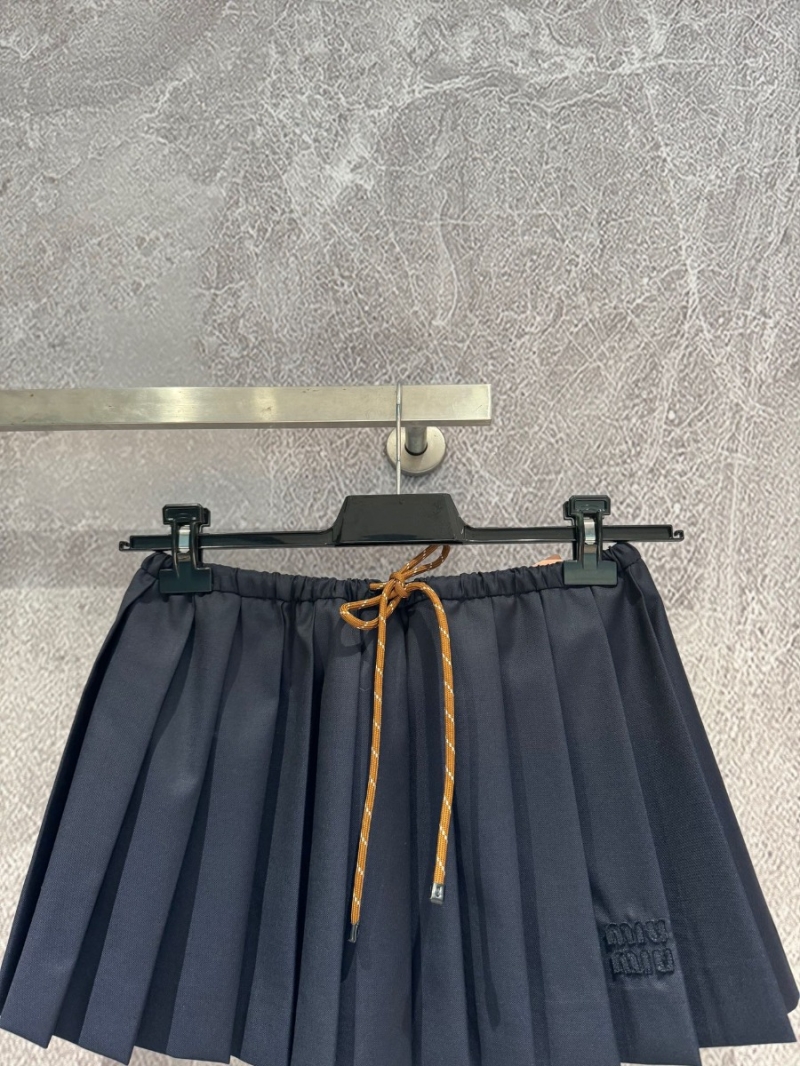 Miu Miu Woolen Pleated A-Line Skirt