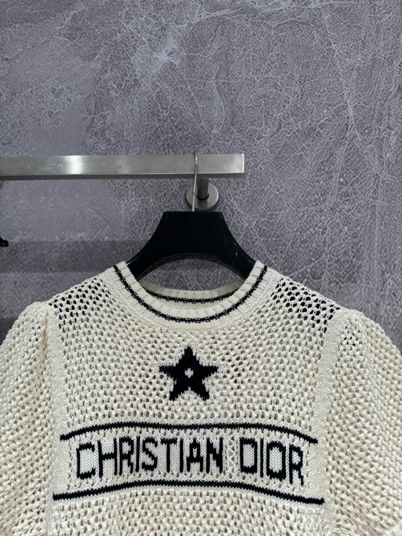 Christian Dior Delicate Collection Elegant Bubble-Sleeve Knitted Sweater in Cream