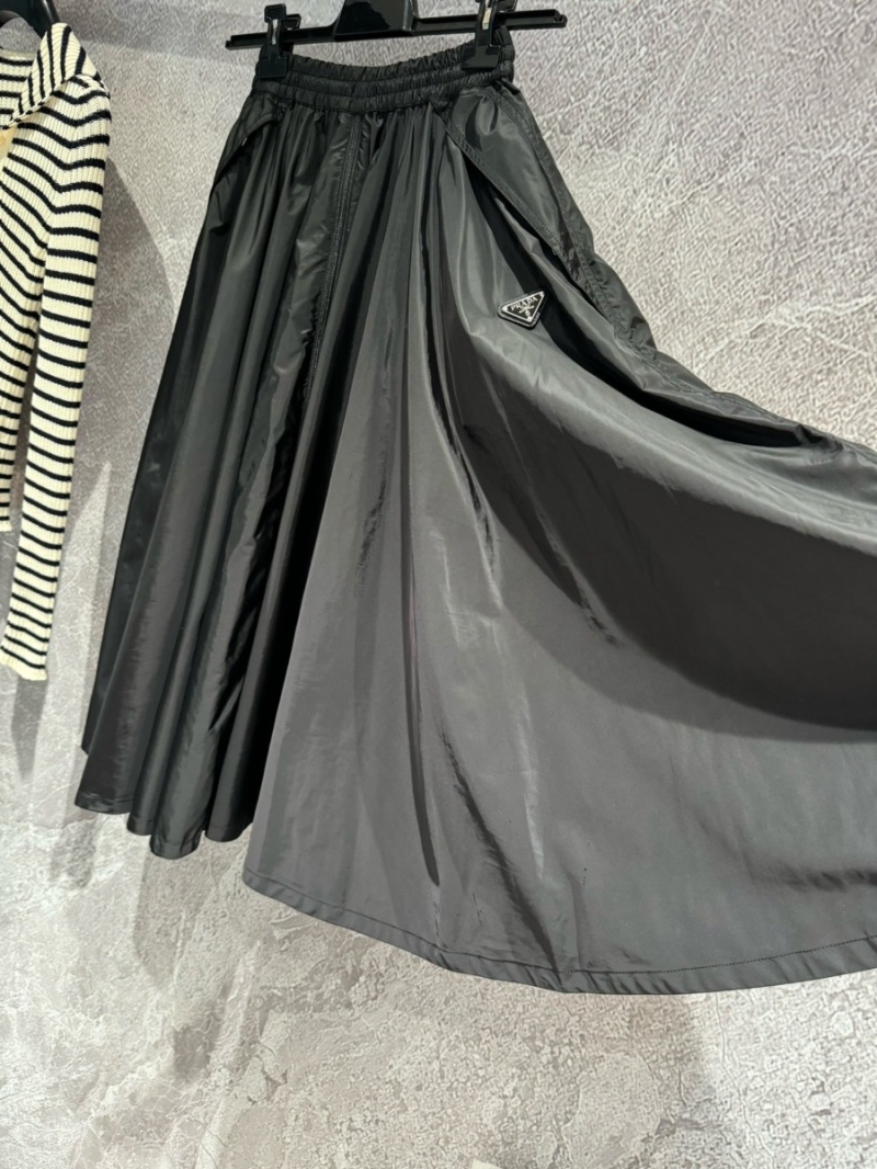Prada 24SS Nylon A-Line Maxi Skirt with Elastic Waist