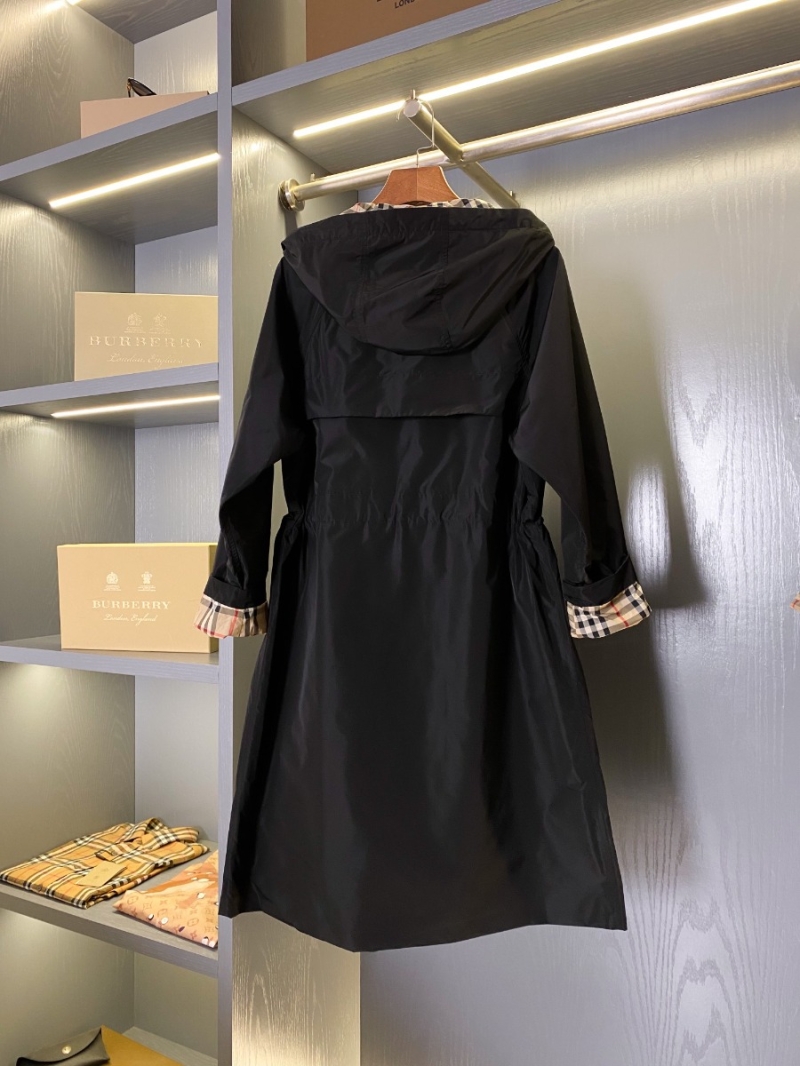 Burberry Equestrian Knight Embroidered Long Trench Coat Black