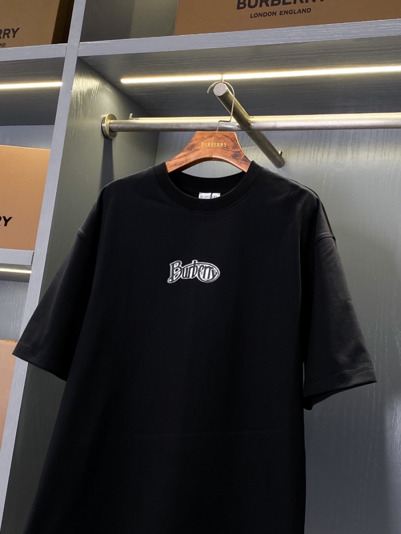 Burberry Logo Print Cotton T-Shirt. Black